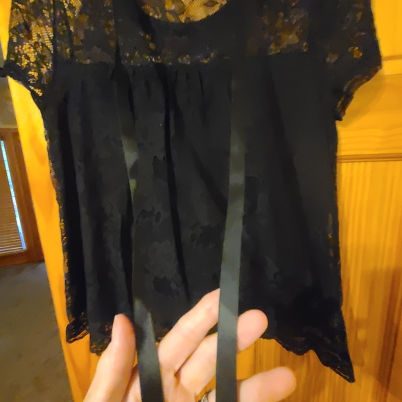 Black dress shirt - Picture 2 of 4
